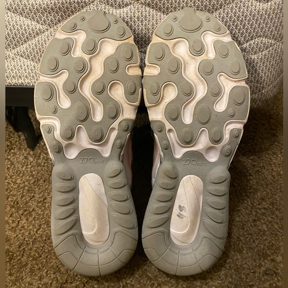 Nike 270 react - Picture 4 of 8